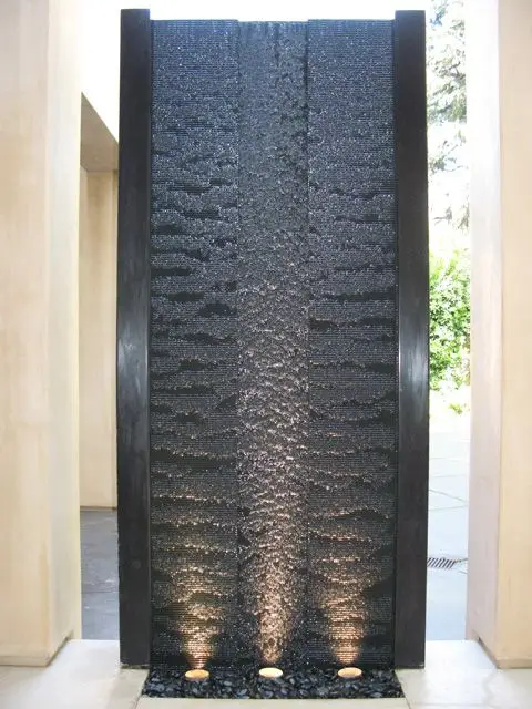 Water Wall di teras rumah